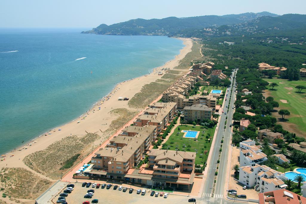 Apartaments Golf Mar Pals Kültér fotó